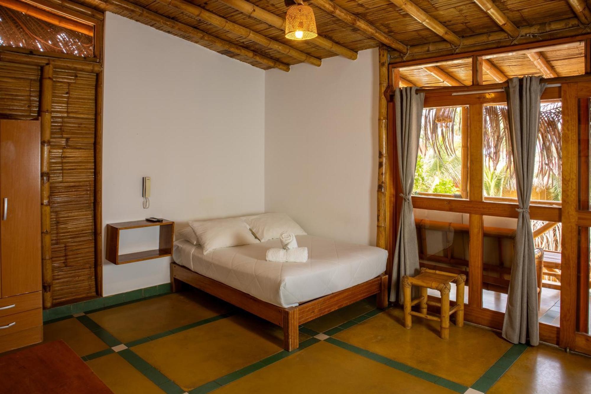Hotel El Mirador De Vichayito
